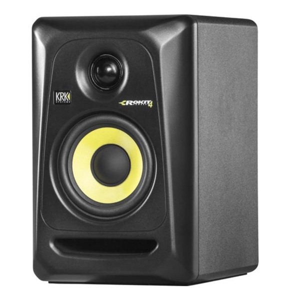 Pair of KRK ROKIT 4
2-way powered studio monitor with 4" woofer and 1" tweeter - Picture 2 of 14